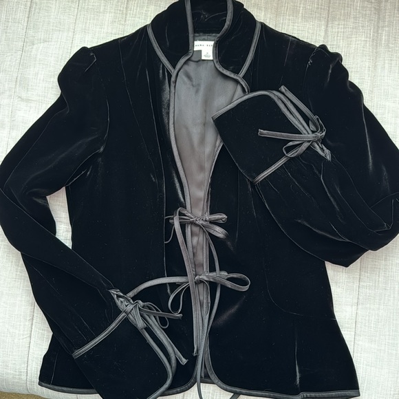 Banana Republic Jackets & Blazers - Banana Republic Retro Black Velvet Chinois Holiday Jacket Size 2